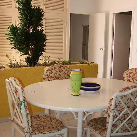 Litoral I 14 Menyber Hébergement de vacances *