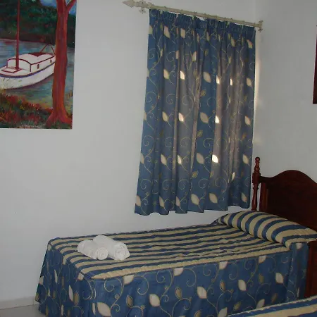 Litoral I 14 Menyber Hébergement de vacances